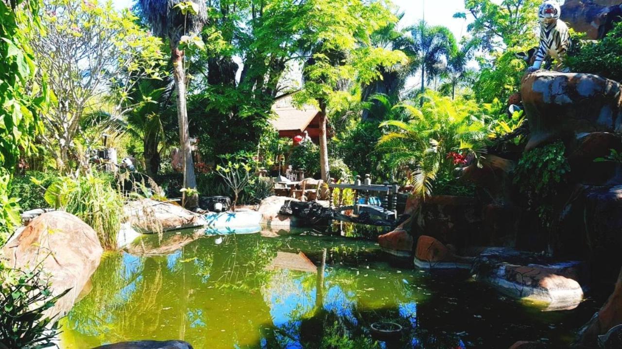 Denchai City Resort เด่นชัยซิตี้ รีสอร์ท Пхрэ Экстерьер фото